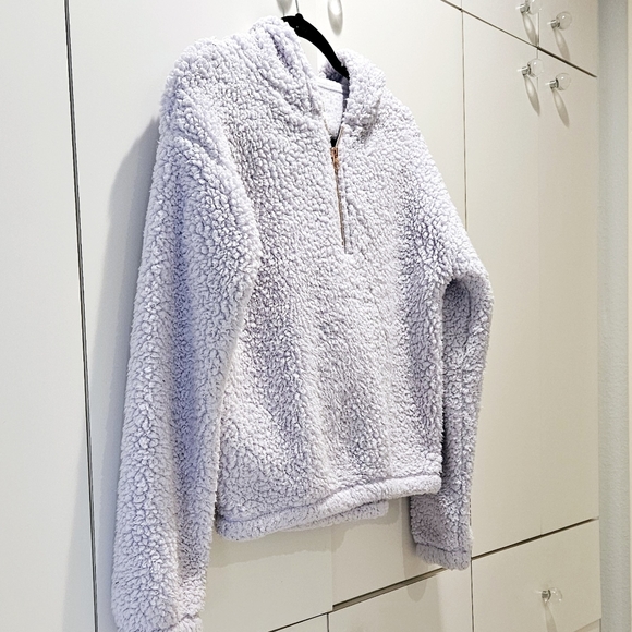 SO Fuzzy pullover sweater - Picture 1 of 5